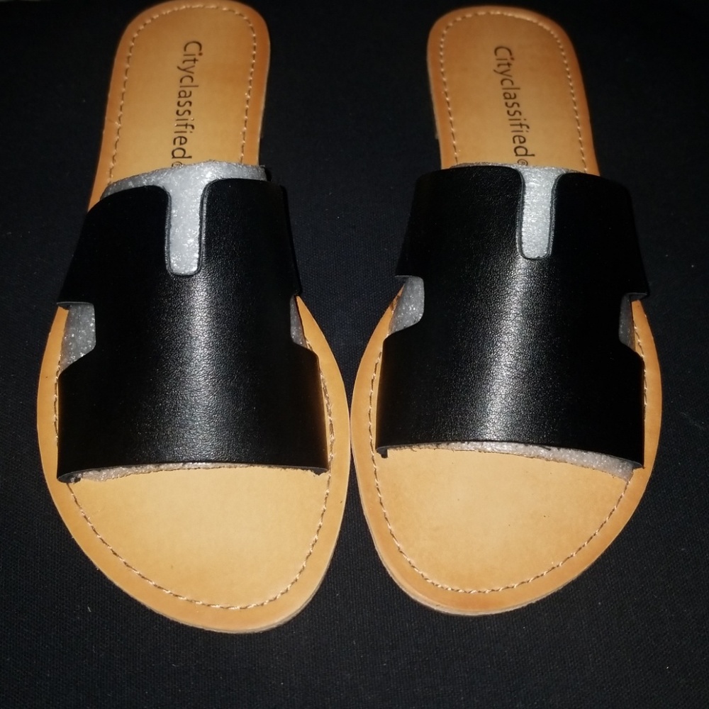 City Classified Slide Sandals